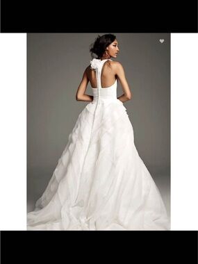 Elegant White Halter Back Ball Gown Wedding Dress